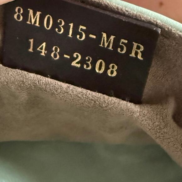 Fendi Leather Mini Be Baguette Bag - Picture 12 of 12